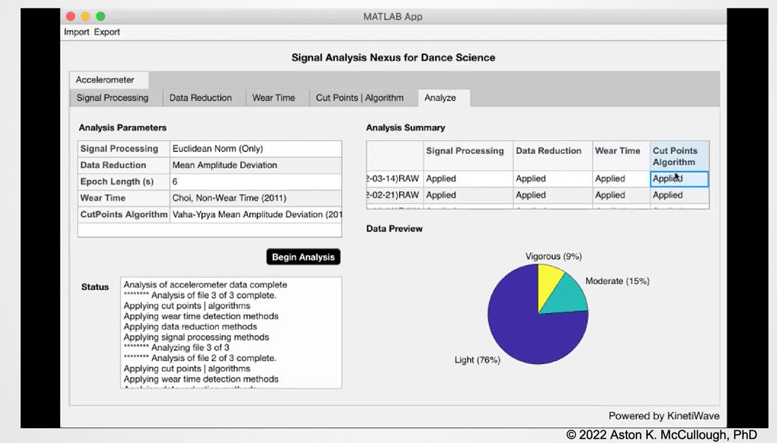 UMass Amherst 학생들이 녹화된 비디오 데이터로 관절 각도와 움직임을 분석하도록 해주는 MATLAB 앱의 스크린 캡처.